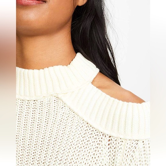 NWOT Free People Half Moon Bay cold shoulder Sweater, size Small - Picture 6 of 8